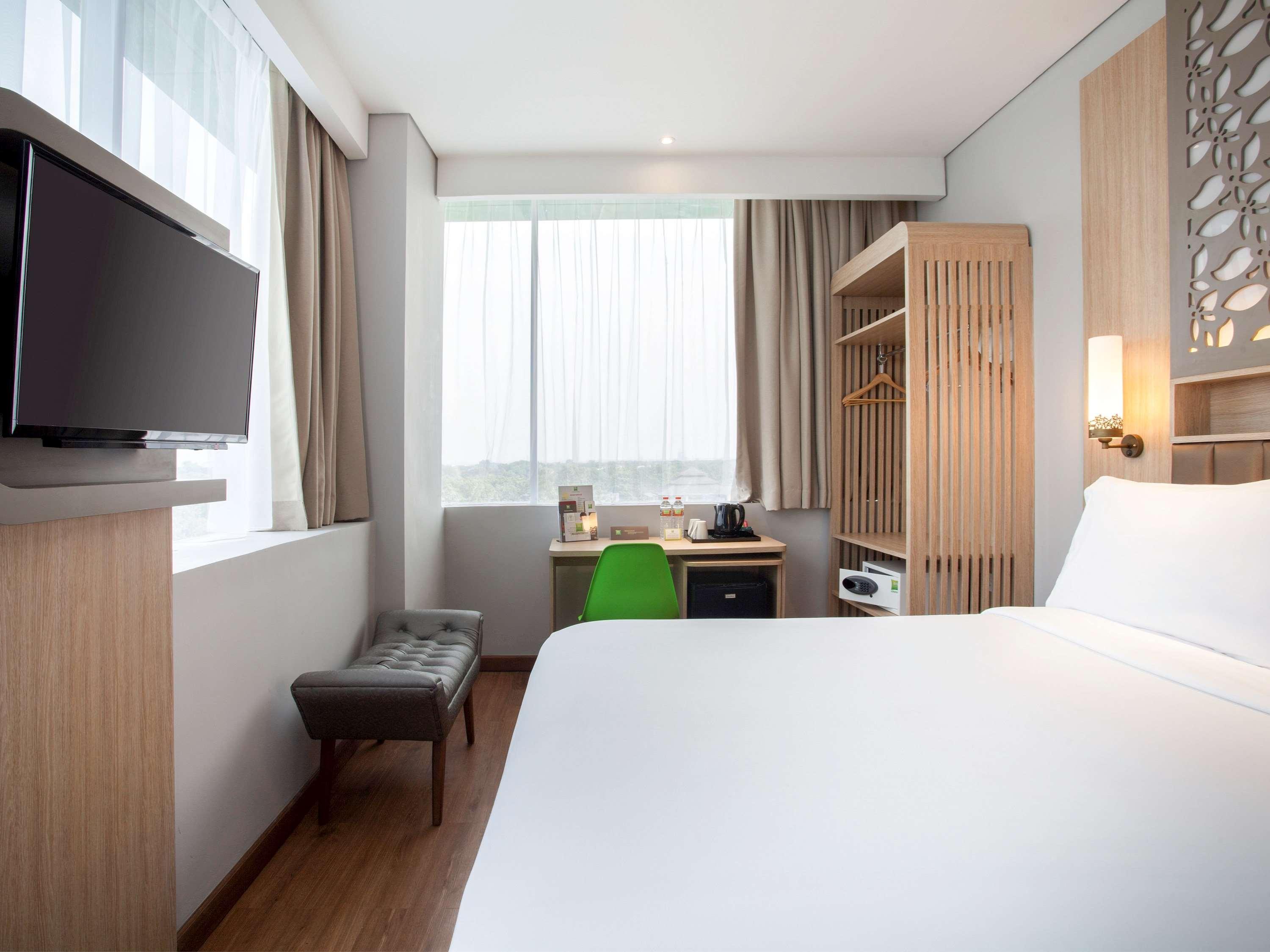 Ibis Styles Cikarang Hotel Bekasi Eksteriør billede