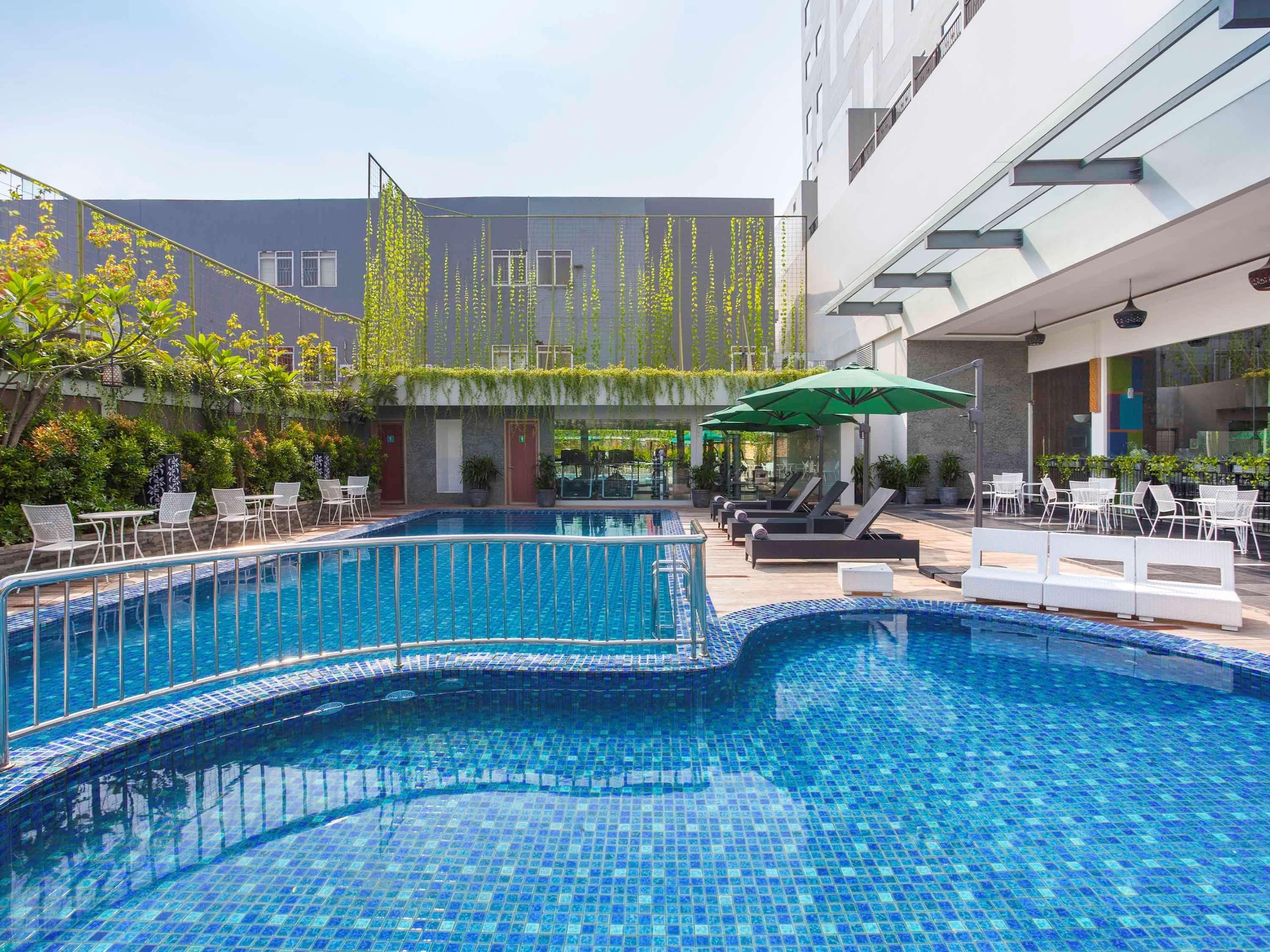 Ibis Styles Cikarang Hotel Bekasi Eksteriør billede